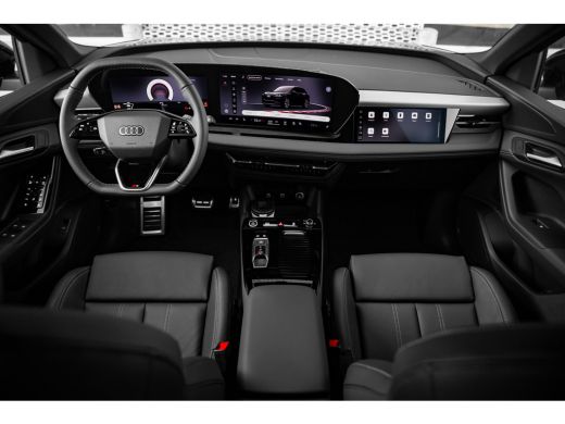 Audi Q6 e-tron S edition | Adaptive air suspension | Adaptive cruise control | Audi sound system ActivLease financial lease