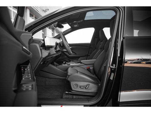 Audi Q6 e-tron S edition | Adaptive air suspension | Adaptive cruise control | Audi sound system ActivLease financial lease
