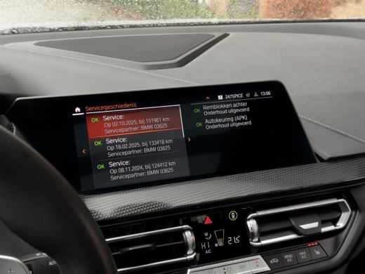 BMW 2 Serie Gran Coup&eacute; 220i AUT7 M-SPORT PANODAK SPORTLEDER NAVI CAMERA DIGI-DASH APPLE-CARPLAY LED LMV PDC ActivLease financial lease