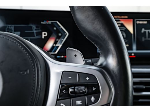 BMW 3 Serie Touring 320i 184PK | Facelift | M-sport | Sfeerverlichting | Ledere Bekleding | Stoelverwarming |... ActivLease financial lease