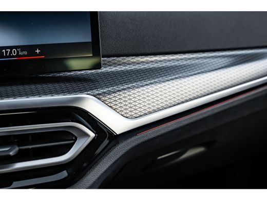 BMW 3 Serie Touring 320i 184PK | Facelift | M-sport | Sfeerverlichting | Ledere Bekleding | Stoelverwarming |... ActivLease financial lease