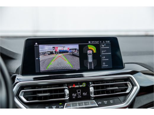 BMW X3 xDrive30e SOH 99% / LED / Camera / All-Season / Carplay / ActivLease financial lease