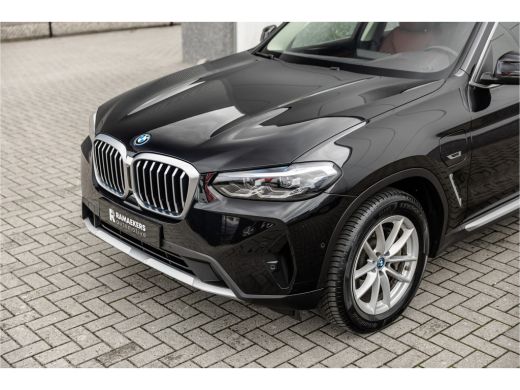 BMW X3 xDrive30e SOH 99% / LED / Camera / All-Season / Carplay / ActivLease financial lease