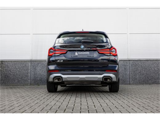 BMW X3 xDrive30e SOH 99% / LED / Camera / All-Season / Carplay / ActivLease financial lease