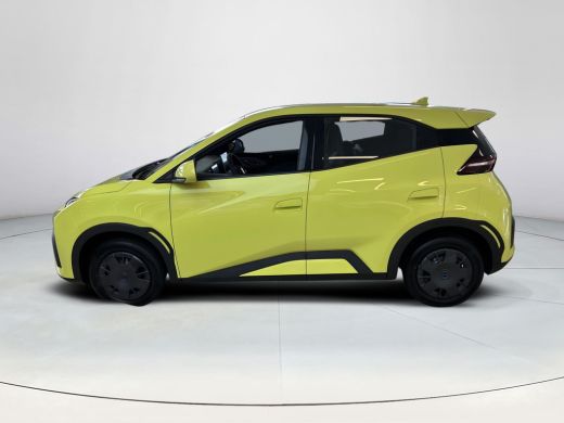 BYD DOLPHIN SURF Active 30 kWh | Direct Leverbaar | Achteruitrijcamera | 220 km WLTP | &euro;2000 Voordeel ActivLease financial lease