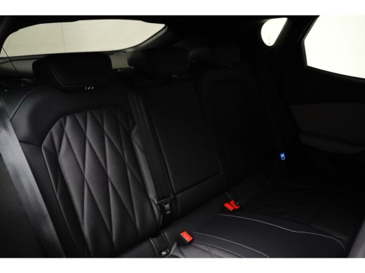 Ford Capri Premium Extended Range 340pk AWD 79KWh | Warmtepomp | B&O Audio | Head-Up | Leder | Dodehoek Dete... ActivLease financial lease