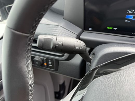 Ford E-Transit Custom 65kWh 136PK Elektrisch L1 344KM WLTP 2300kg Trekvermogen BEV Snelladen LED ACC Camera Carplay Par... ActivLease financial lease