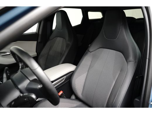 Ford Explorer Select 79KWh 340pk AWD | Driver Assistance- & Comfort Seat Pack | Ford Protect 2+2 jaar / 100.000... ActivLease financial lease