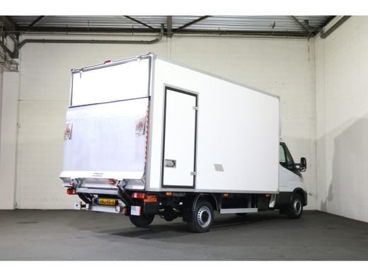 Iveco Daily 35S18 3.0 Automaat Bakwagen met Laadklep ActivLease financial lease