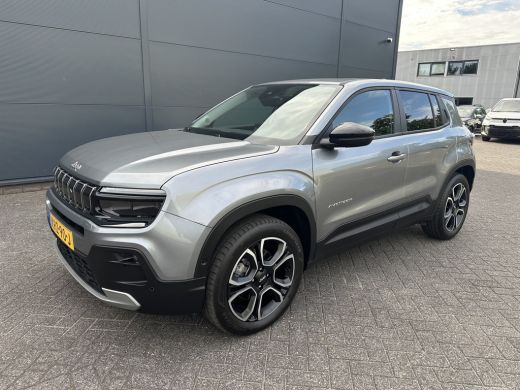 Jeep Avenger 110PK e-Hybrid e-DCT6 Summit (Elektr. achterklep - Navigatie - Camera - PDC) ActivLease financial lease