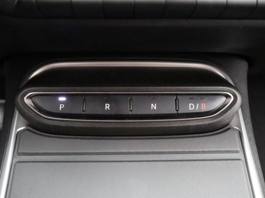 Jeep Avenger 1st Edition 54 kWh SOH 95% | Stoelverwarming | Camera | Parkeersensoren Voor en Achter | Apple Ca... ActivLease financial lease