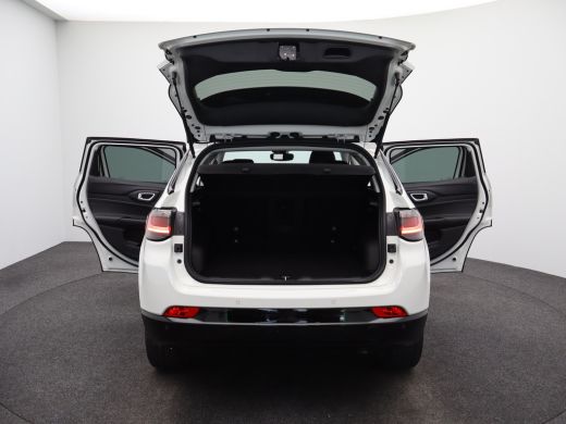 Jeep Compass 1.5T e-Hybrid S Lederen Bekleding | Camera | Stoelventilatie | Stoelverwarming | Elektrisch Verst... ActivLease financial lease