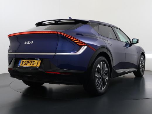 Kia EV6 Light 77.4 kWh VAN: 38.900,- VOOR: 34.877,- UW HERFSTVOORDEEl: 4.023,- EURO SOH 100% | 3.000KM UN... ActivLease financial lease