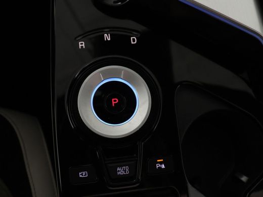 Kia EV6 | SOH 93,5% | Panoramadak | Stuur en stoelverwarming | Stoelverkoeling | Adaptive cruise | Lane a... ActivLease financial lease