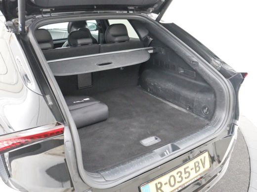 Kia EV6 | SOH 93,5% | Panoramadak | Stuur en stoelverwarming | Stoelverkoeling | Adaptive cruise | Lane a... ActivLease financial lease