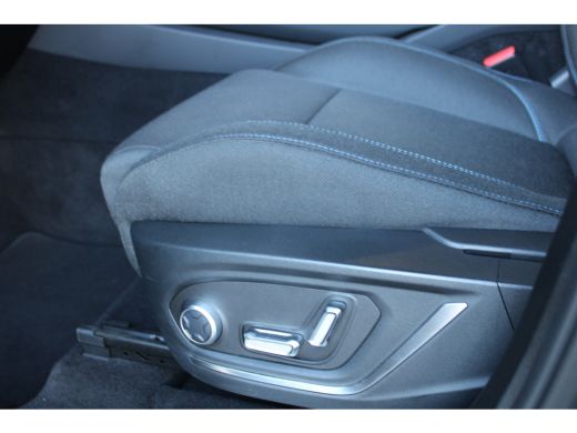Lynk & Co 01 1.5 | SOH 94% | Infinity Audio | 360 Camera | Draadloos telefoon laden | Memory seat | ActivLease financial lease