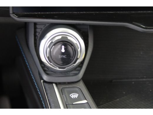 Lynk & Co 01 1.5 | SOH 93% | Infinity sound | 360 Camera | Schuif-kanteldak | Elektrische achterklep | ActivLease financial lease