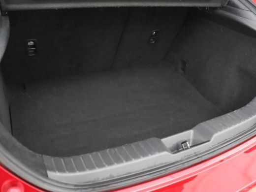Mazda 3 2.0 e-SkyActiv-X M Hybrid 186 Comfort | Stoelverwarming | Head-Up | Adaptive cruise | Carplay | C... ActivLease financial lease