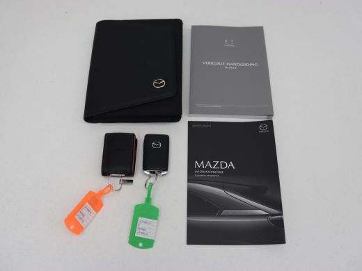 Mazda 3 2.0 e-SkyActiv-X M Hybrid 186 Comfort | Stoelverwarming | Head-Up | Adaptive cruise | Carplay | C... ActivLease financial lease