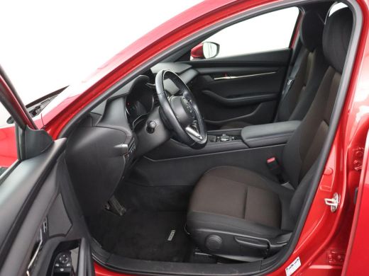Mazda 3 2.0 e-SkyActiv-X M Hybrid 186 Comfort | Stoelverwarming | Head-Up | Adaptive cruise | Carplay | C... ActivLease financial lease
