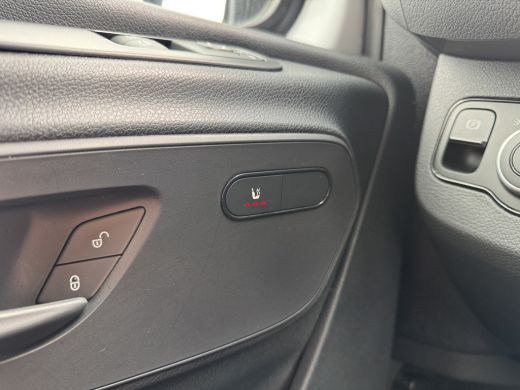Mercedes-Benz eSprinter 314 Pro 81kWh L2H2 313km WLTP 2000kg Trekvermogen 115kw Snelladen Adaptieve Cruise Widescreen Camera ActivLease financial lease