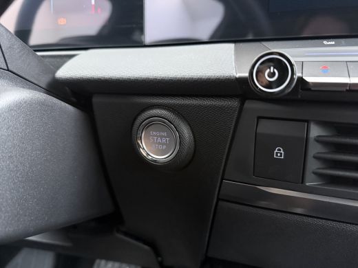 Opel Astra 1.2 Turbo Hybrid GS | Apple Carplay/Android Auto | Adaptive Cruise Control | | Afwijkende dakkleu... ActivLease financial lease