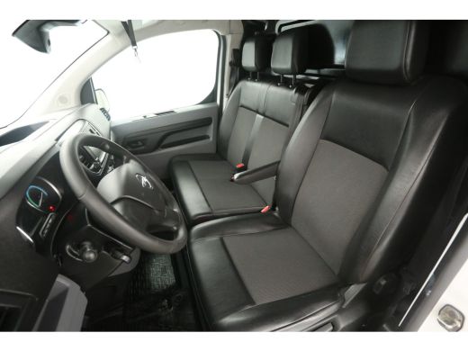 Opel Vivaro Elektrisch L2H1 75 kWh Long Range | Snelladen | SOH 96% | 3 Zits | Airco | Cruise | Carplay | Par... ActivLease financial lease