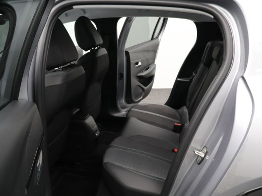 Peugeot e-208 EV Allure 50 kWh | SOH 93% | Carplay | Cruise | Parkeersensoren | Clima | ActivLease financial lease