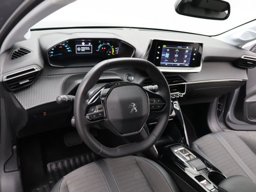 Peugeot e-208 EV Allure 50 kWh | SOH 93% | Carplay | Cruise | Parkeersensoren | Clima | ActivLease financial lease