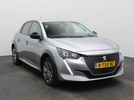 Peugeot e-208 EV Allure 50 kWh | SOH 93% | Carplay | Cruise | Parkeersensoren | Clima | ActivLease financial lease