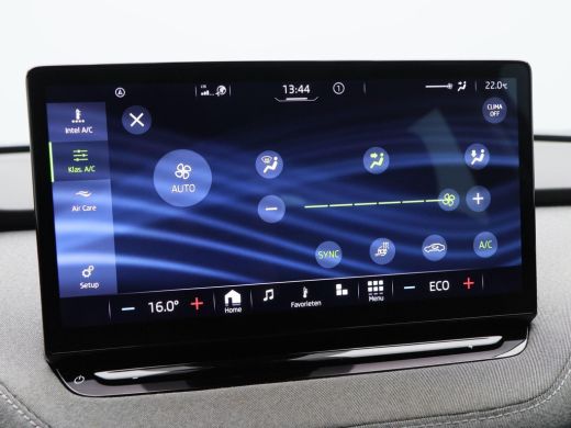 Skoda Enyaq iV 60 180 Pk | Stoel/Stuurverwarming | Adaptive Cruise | Camera | Warmtepomp | Half Leer | CarPlay |... ActivLease financial lease