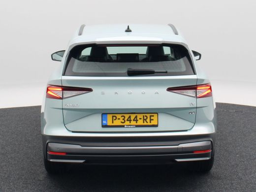 Skoda Enyaq iV 60 180 Pk | Stoel/Stuurverwarming | Adaptive Cruise | Camera | Warmtepomp | Half Leer | CarPlay |... ActivLease financial lease