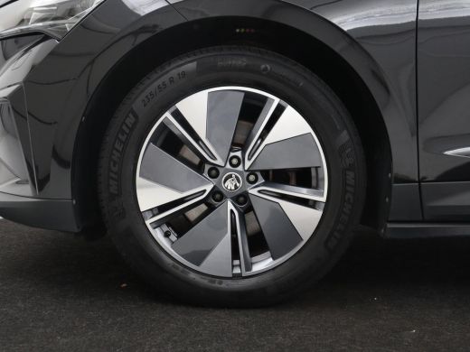 Skoda Enyaq iV | SOH 93,2% | Cruise control | Carplay | Navigatie | Camera | Park assist | Sfeerverlichting | Vi... ActivLease financial lease