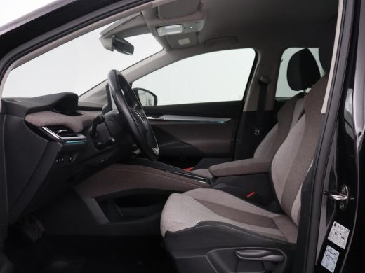 Skoda Enyaq iV | SOH 93,2% | Cruise control | Carplay | Navigatie | Camera | Park assist | Sfeerverlichting | Vi... ActivLease financial lease