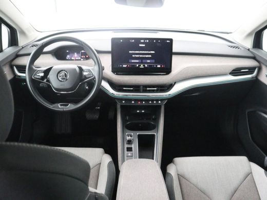Skoda Enyaq iV | SOH 93,2% | Cruise control | Carplay | Navigatie | Camera | Park assist | Sfeerverlichting | Vi... ActivLease financial lease