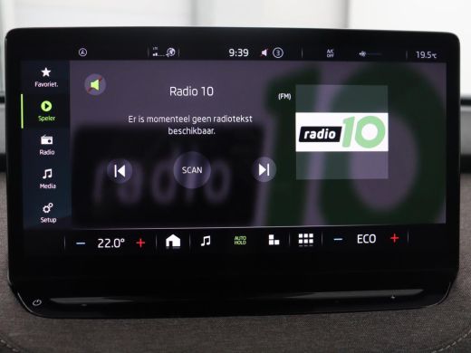 Skoda Enyaq iV | SOH 93,2% | Cruise control | Carplay | Navigatie | Camera | Park assist | Sfeerverlichting | Vi... ActivLease financial lease