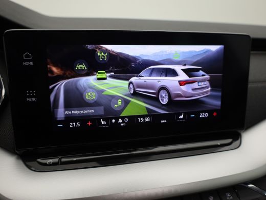 Skoda Octavia Combi 1.0 TSI Business Edition Plus | Panodak | Trekhaak elk. wegkl. | Camera | Elk. A-klep | Pri... ActivLease financial lease