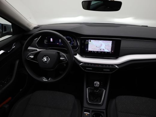 Skoda Octavia Combi 1.0 TSI Business Edition Plus | Panodak | Trekhaak elk. wegkl. | Camera | Elk. A-klep | Pri... ActivLease financial lease