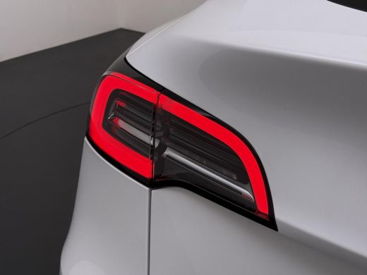 Tesla Model Y Long Range AWD 75 kWh VAN:42.900,- VOOR:39.877,- UW HERFSTVOORDEEL:3.023,- SOH 94,8% | TESLA FABR... ActivLease financial lease