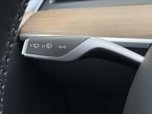 Tesla Model Y Long Range AWD 75 kWh VAN:42.900,- VOOR:39.877,- UW HERFSTVOORDEEL:3.023,- SOH 94,8% | TESLA FABR... ActivLease financial lease
