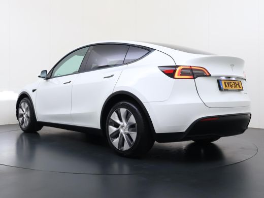 Tesla Model Y Long Range AWD 75 kWh VAN:42.900,- VOOR:39.877,- UW HERFSTVOORDEEL:3.023,- SOH 94,8% | TESLA FABR... ActivLease financial lease