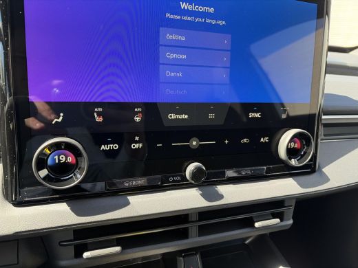 Toyota C-HR+ First Edition 77 kWh ActivLease financial lease