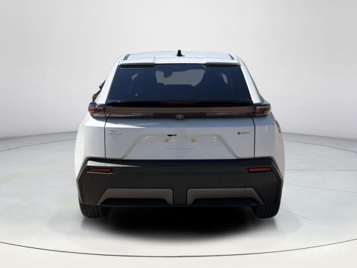 Toyota C-HR+ First Edition 77 kWh ActivLease financial lease