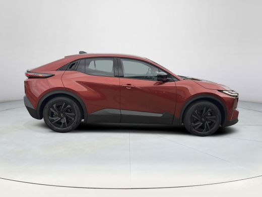 Toyota C-HR+ First Edition 77 kWh ActivLease financial lease