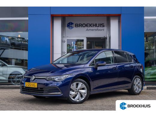 Volkswagen Golf 1.5 eTSI Style | Apple Carplay/Android Auto | Elektrische bedienbare/ Massage/Geheugen Stoelen | ... ActivLease financial lease