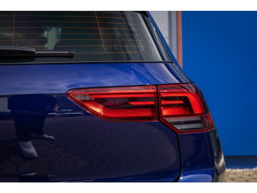 Volkswagen Golf 1.5 eTSI Style | Apple Carplay/Android Auto | Elektrische bedienbare/ Massage/Geheugen Stoelen | ... ActivLease financial lease