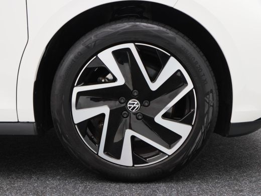 Volkswagen ID. Buzz GTX 4MOTION 79 kWh & 340 Pk | Trekhaak | Carplay | Cruise | Schuifdeuren L+R | Elektrische Stoele... ActivLease financial lease