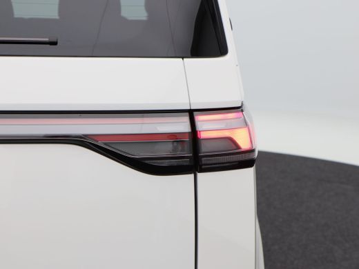 Volkswagen ID. Buzz GTX 4MOTION 79 kWh & 340 Pk | Trekhaak | Carplay | Cruise | Schuifdeuren L+R | Elektrische Stoele... ActivLease financial lease