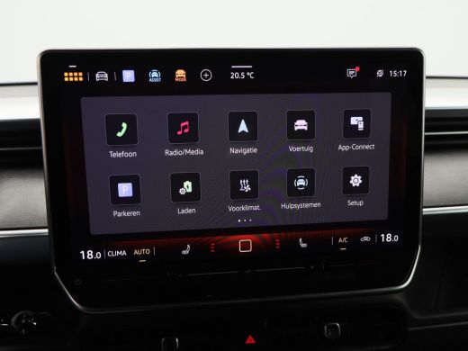 Volkswagen ID. Buzz GTX 4MOTION 79 kWh & 340 Pk | Trekhaak | Carplay | Cruise | Schuifdeuren L+R | Elektrische Stoele... ActivLease financial lease