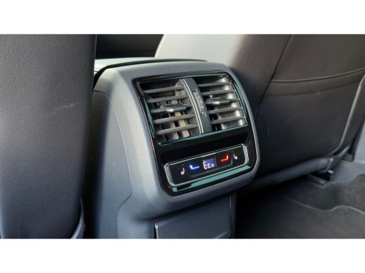 Volkswagen Passat Variant 1.4 TSI PHEV GTE Business | Trekhaak | Stoelverwarming | Adaptive Cruise | ActivLease financial lease